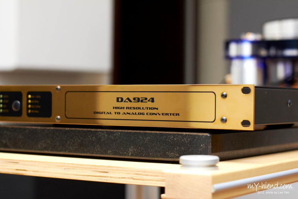 Lavry Gold DA924 ( 專業版)、DA2002 (High End版) MYHiEND
