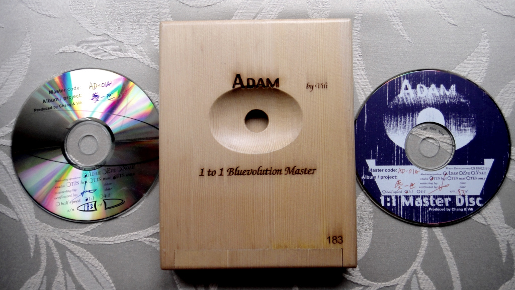 Adamwithcase
This one was a HOT ITEM at that time too ! Inside also had two CDs in the case .
Those wooden case was made with a very good quality of wood. Smooth surface .
