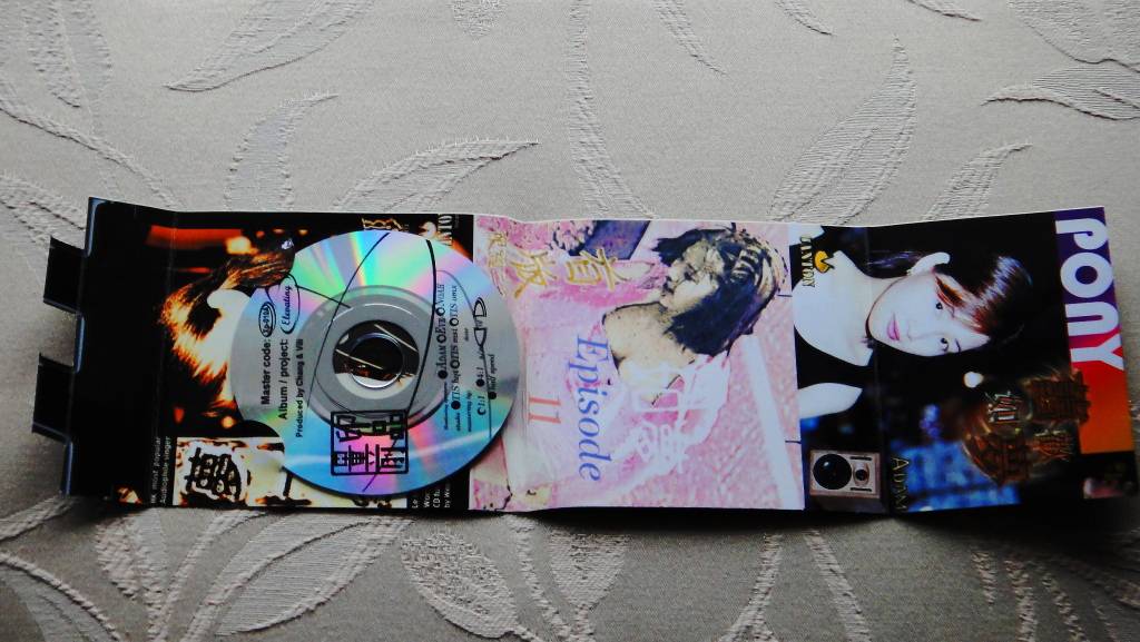 Good recording also in small disc , simply packing . Easy to carry !