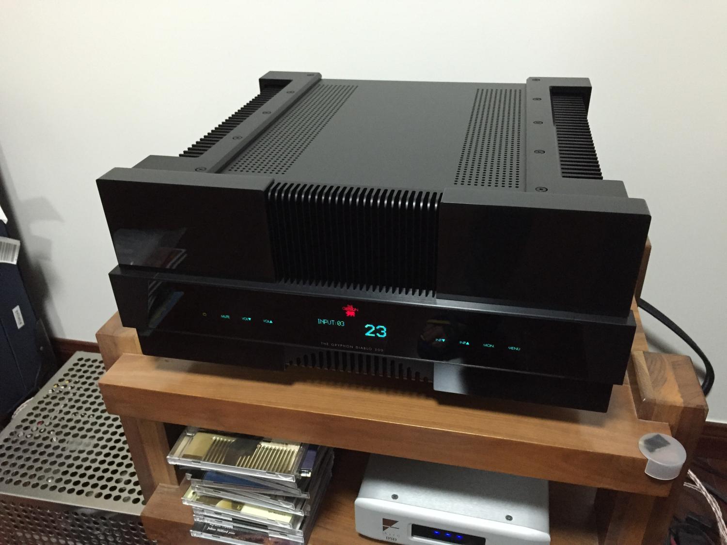 名稱:  IMG_4940-1.jpg
瀏覽次數: 1383
文件大小:  142.9 KB