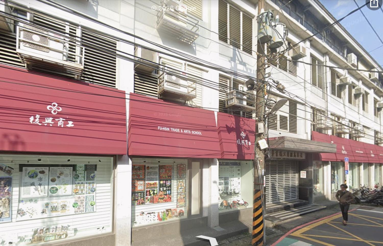 名稱:  IMG_8649.jpg
瀏覽次數: 9
文件大小:  230.8 KB