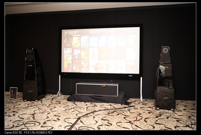 nEO IMG 新加坡音響展0102